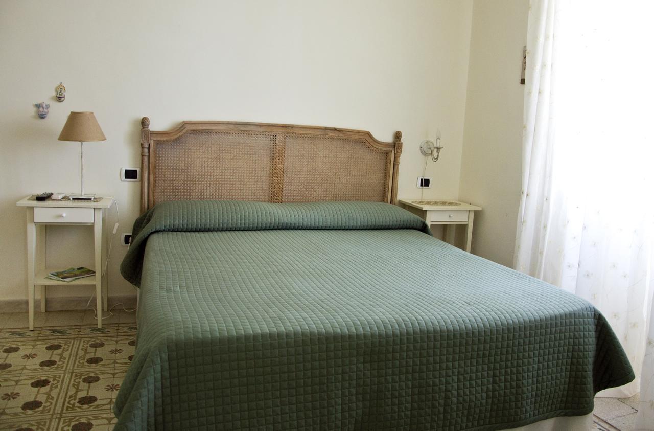 Villa Vincenza Vallo della Lucania Oda fotoğraf